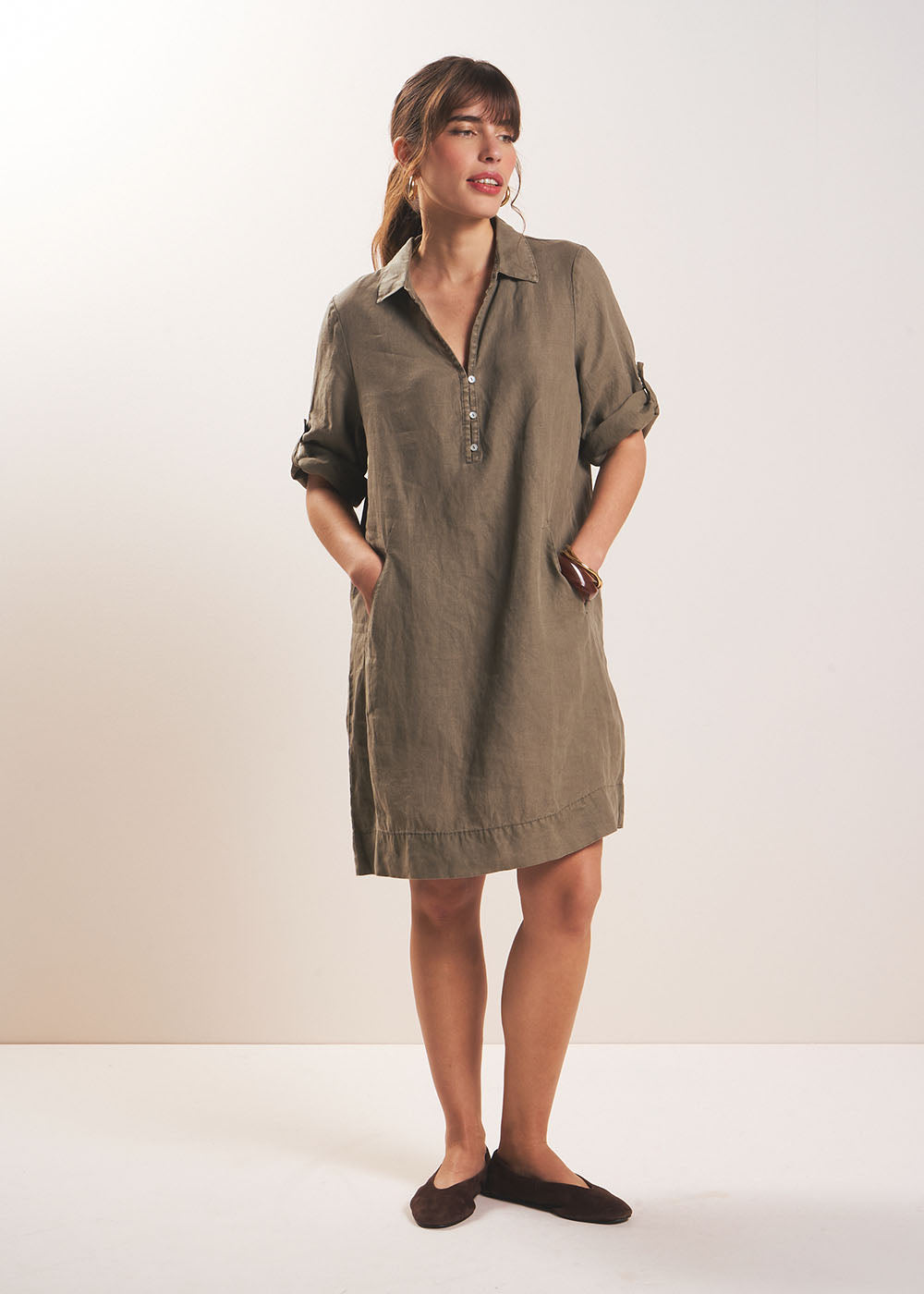 short linen dress with shirt collar – Sud Express Aldrin Mid Brown Calf Size:MD LT ABR verona spaghetti maxi dress