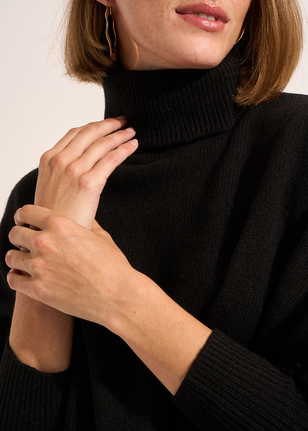 MONPRANO Cashmere turtleneck sweater - 2 - Sud Express - Sud Express