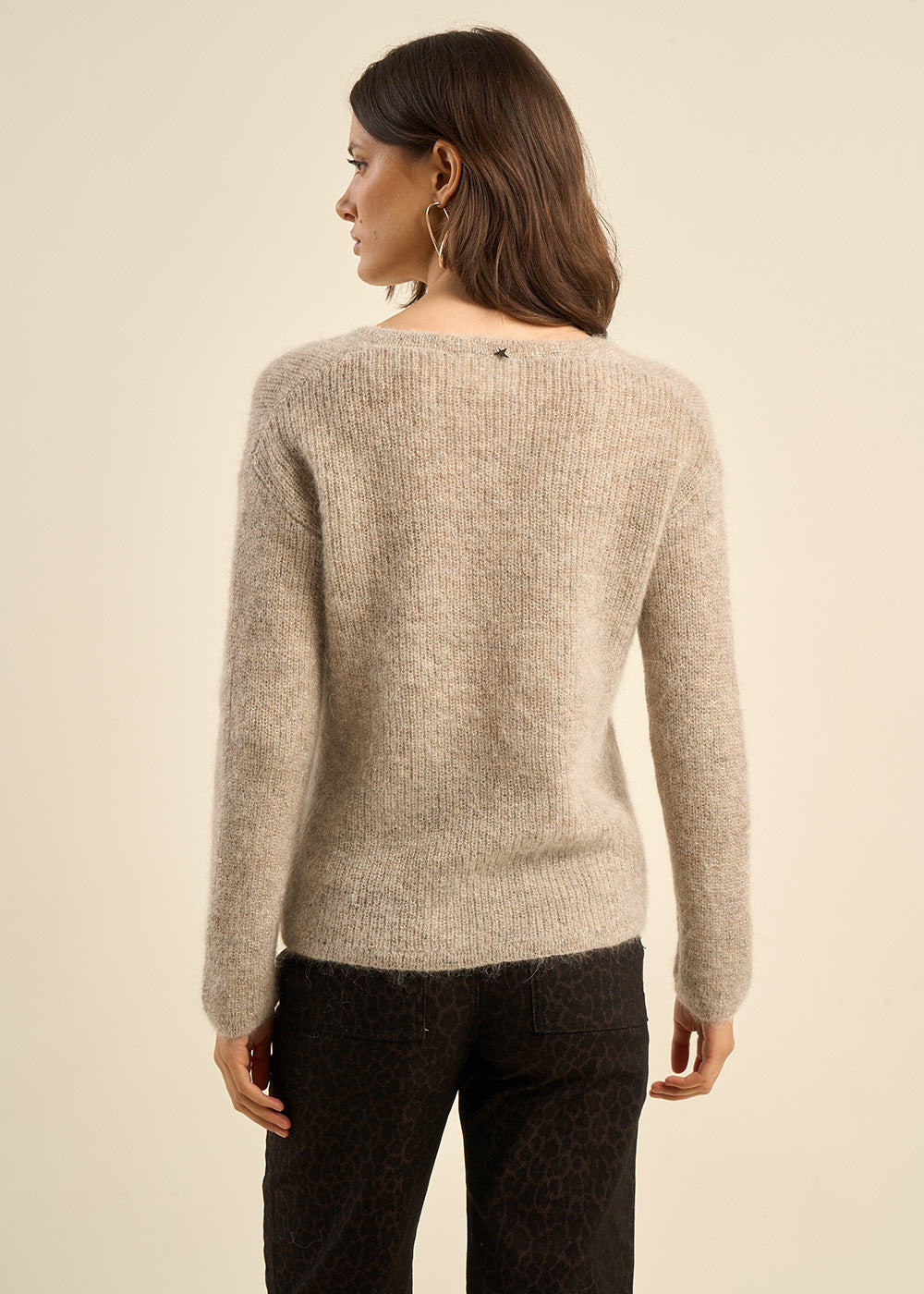 MANNAKOX V-neck sweater with 3/4-length sleeves - 3 - Sud Express - Sud Express