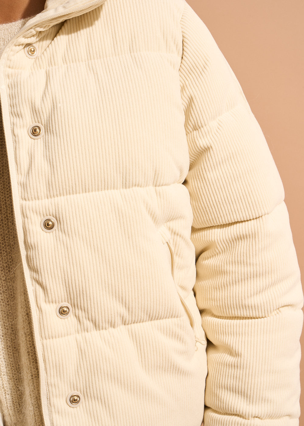 DIVINE Short velvet jacket with stand-up collar - 4 - Sud Express - Sud Express