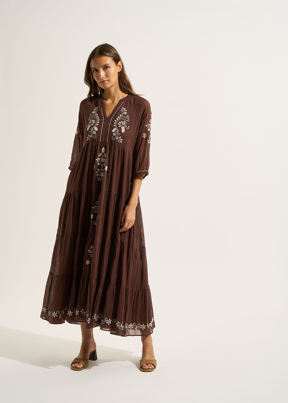ROBANA Oversized embroidered maxi dress - 1 - Sud Express - Sud Express