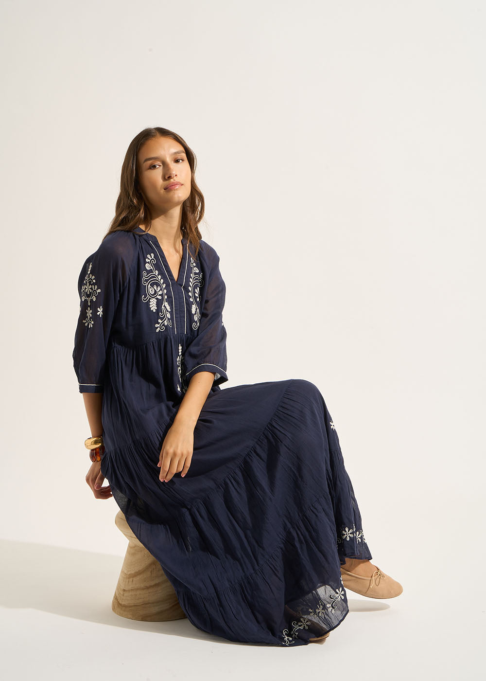 ROBANA Oversized embroidered maxi dress - 1 - Sud Express - Sud Express