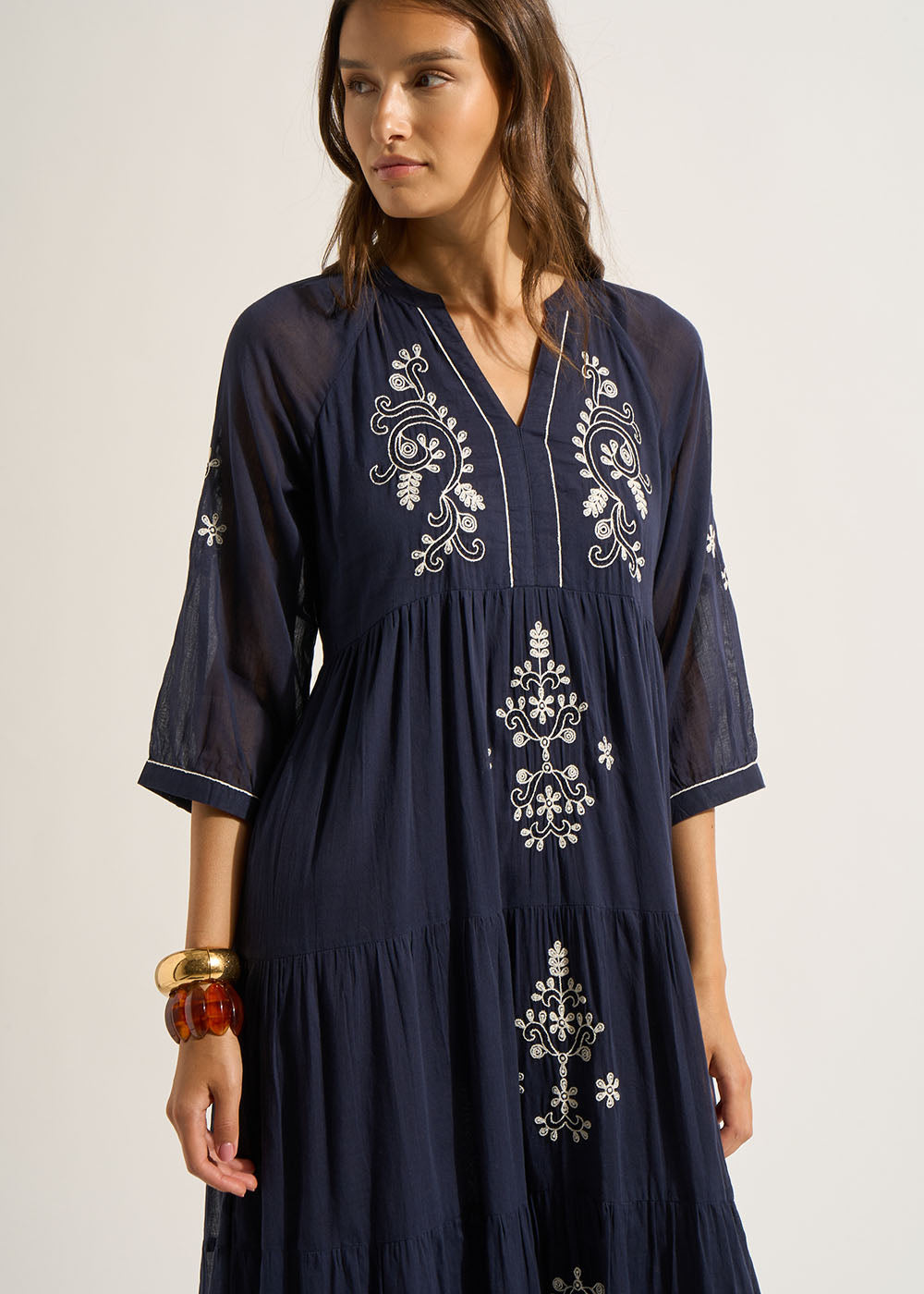 ROBANA Oversized embroidered maxi dress - 2 - Sud Express - Sud Express