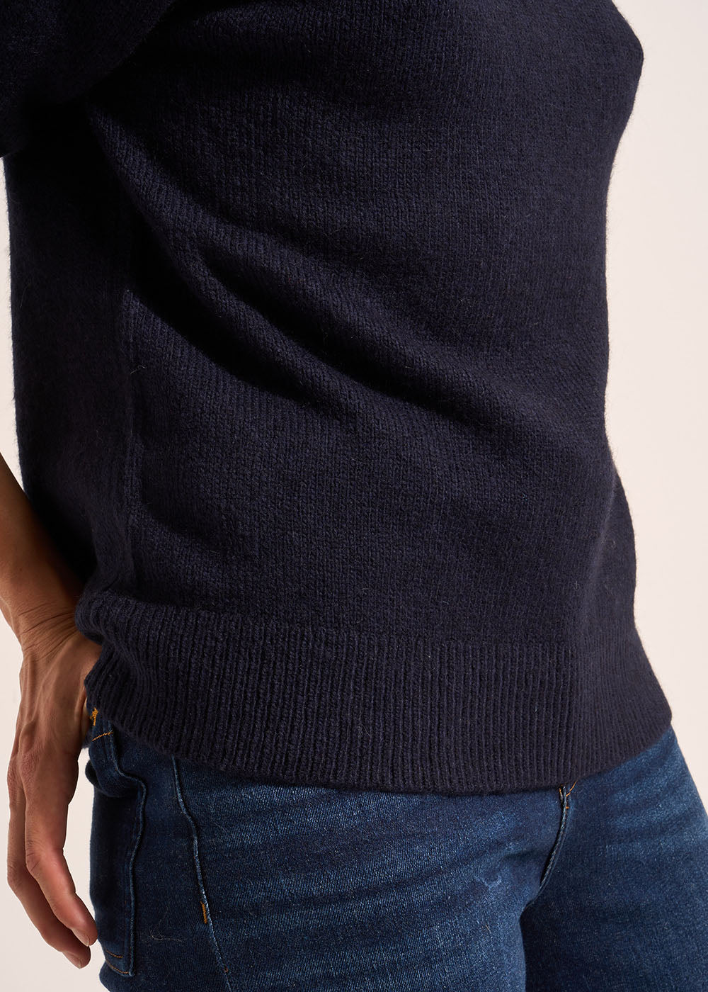MASHA Thick knit hooded sweatshirt - 4 - Sud Express - Sud Express