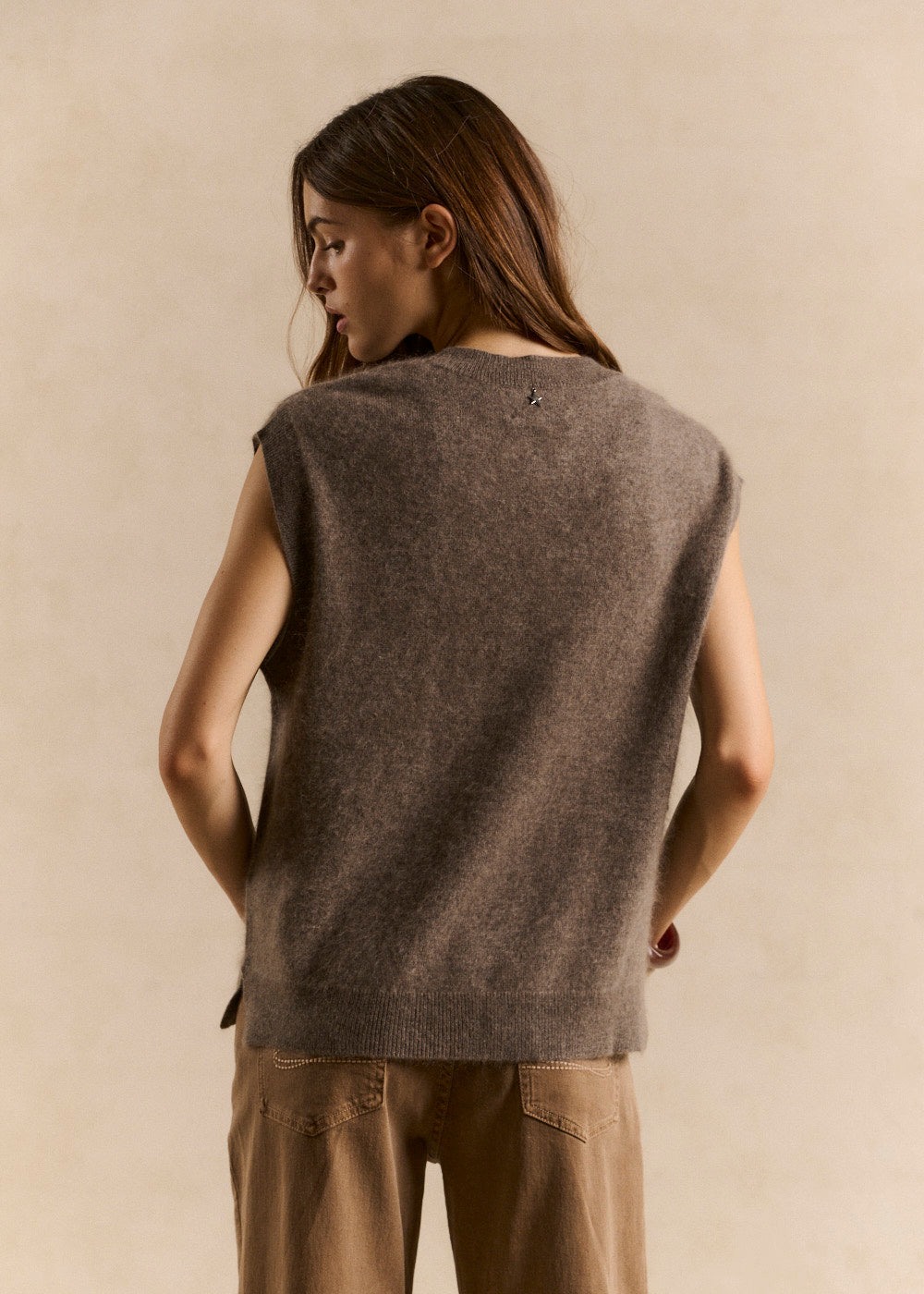 Loose sleeveless sweater in wool and cashmere - Sud Express - 3 - Sud Express