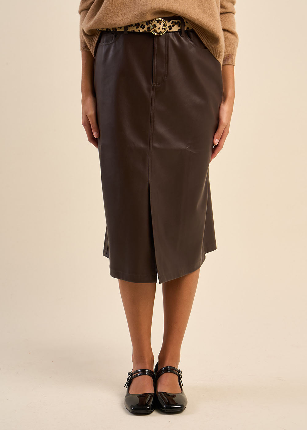 Mid-length skirt in faux leather - Sud Express - 5 - Sud Express