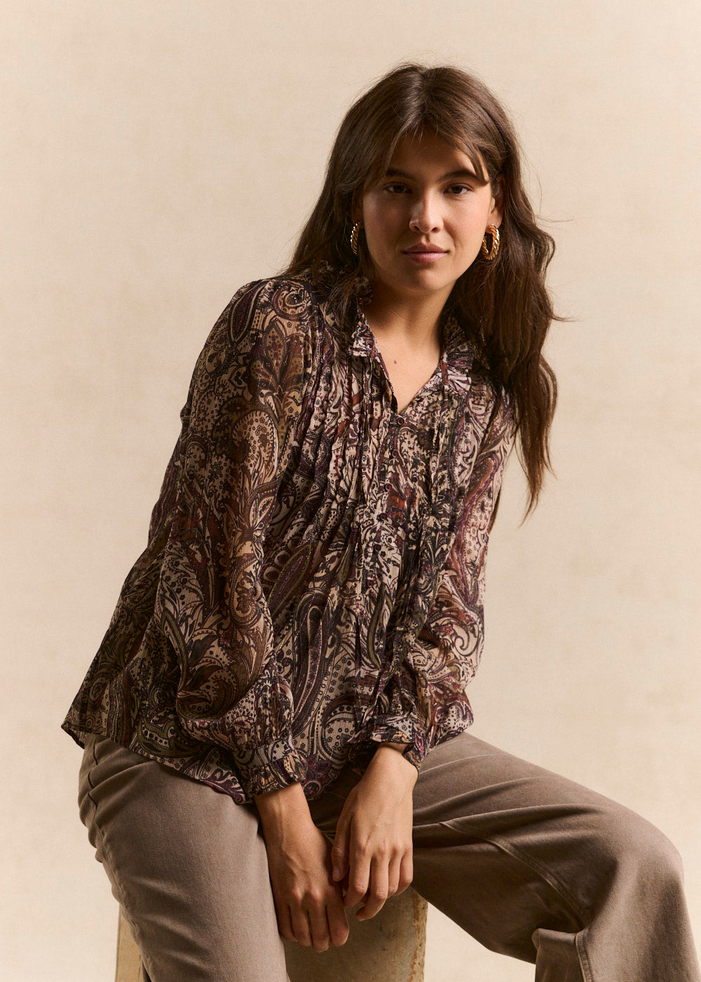 Printed blouse with ruffled collar - Sud Express - 1 - Sud Express
