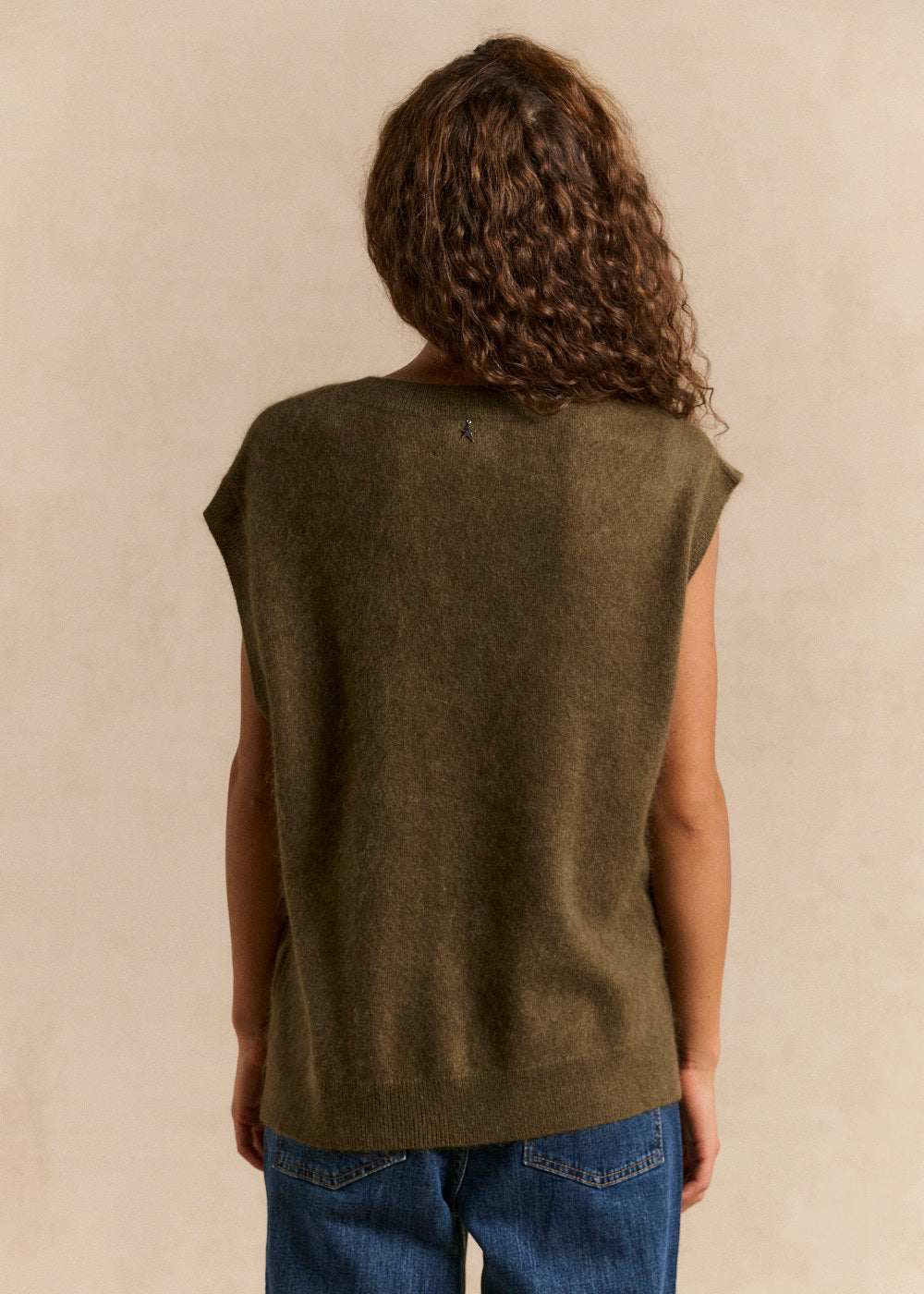 Loose sleeveless sweater in wool and cashmere - Sud Express - 3 - Sud Express