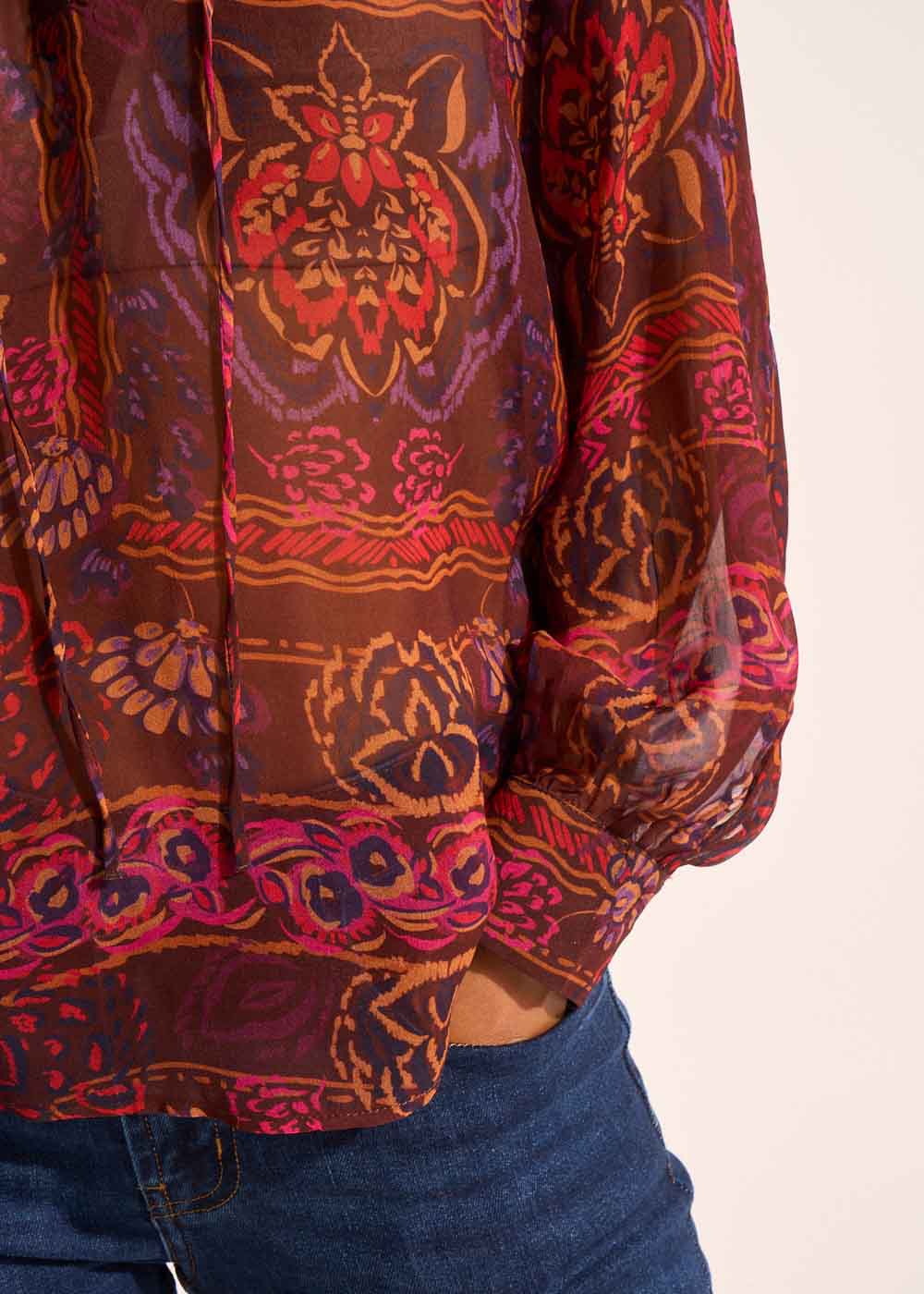 Printed flowing blouse with long puffed sleeves - Sud Express - 4 - Sud Express