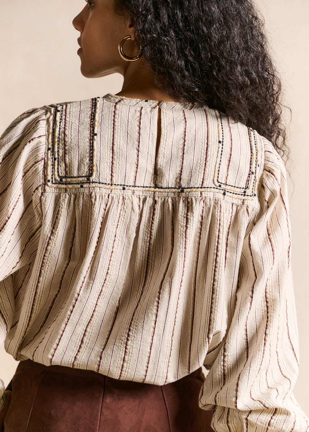 Embroidered round-neck striped blouse - Sud Express - 3 - Sud Express