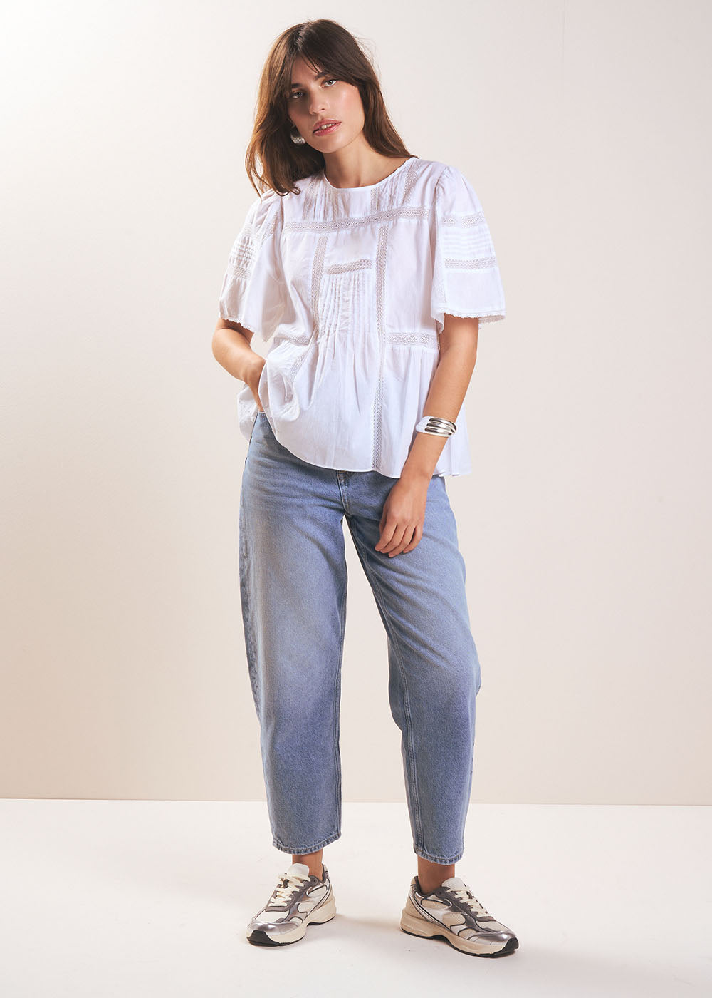 Short-sleeved top with openwork details - Sud Express - 5 - Sud Express