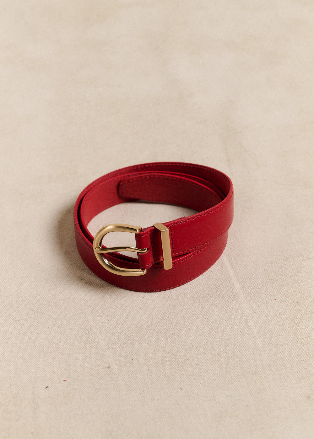 Leather belt with a domed gold buckle - Sud Express - 1 - Sud Express