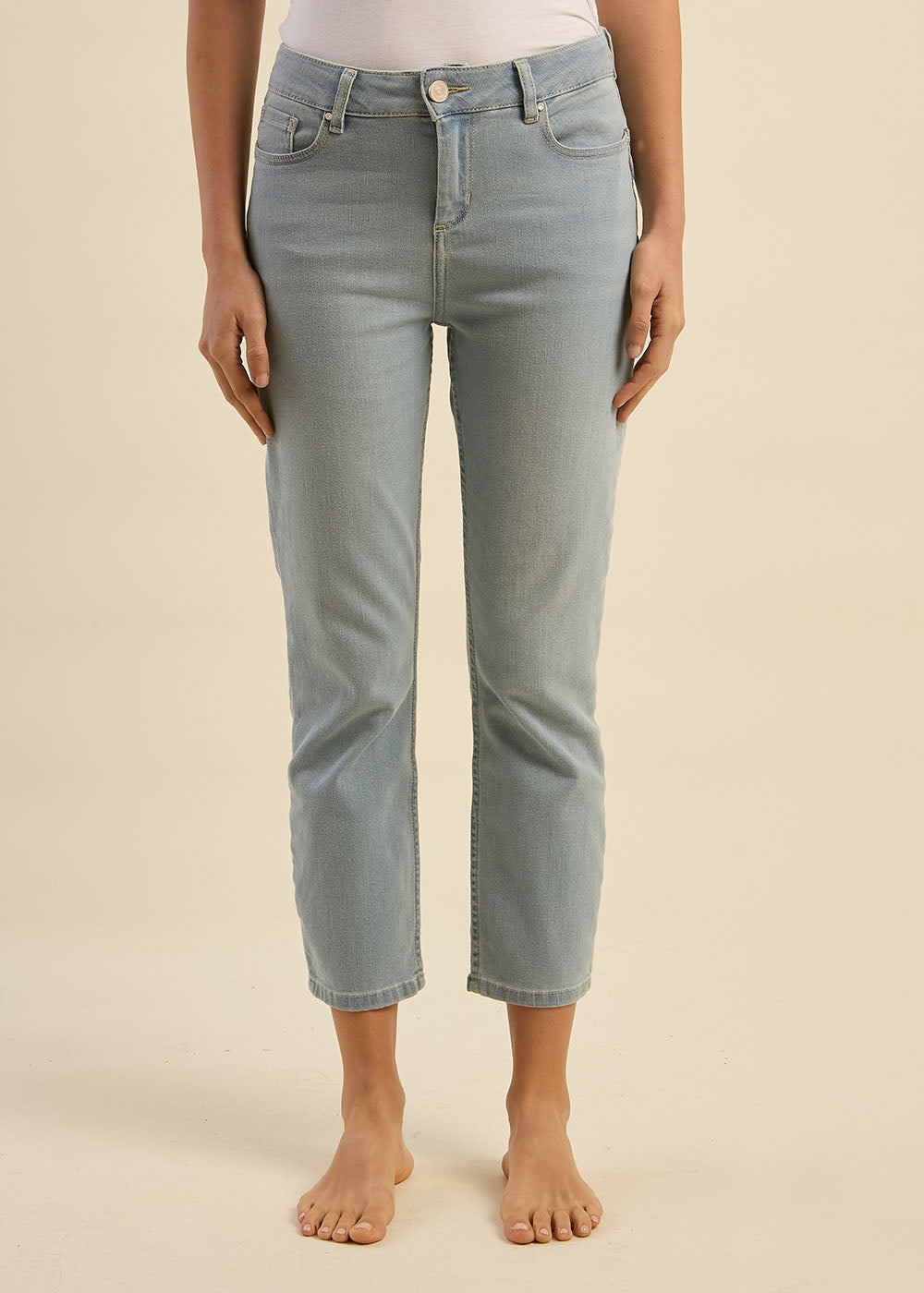 Slim-fit 7/8 jeans with five pockets - Sud Express - 4 - Sud Express