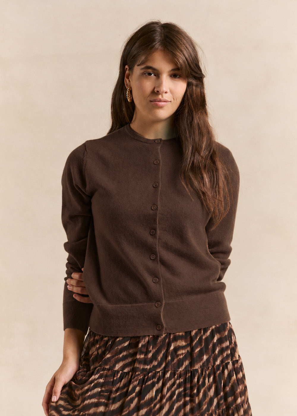 Buttoned cashmere cardigan, straight cut - Sud Express - 1 - Sud Express