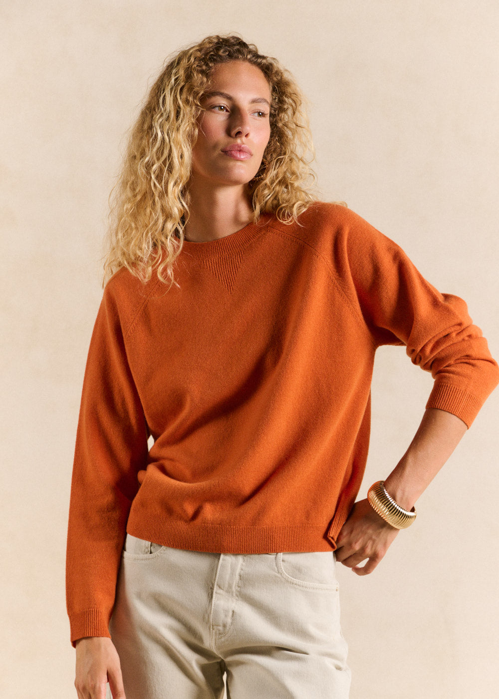 Round-neck 100% wool jumper with ribbed detail - Sud Express - 4 - Sud Express