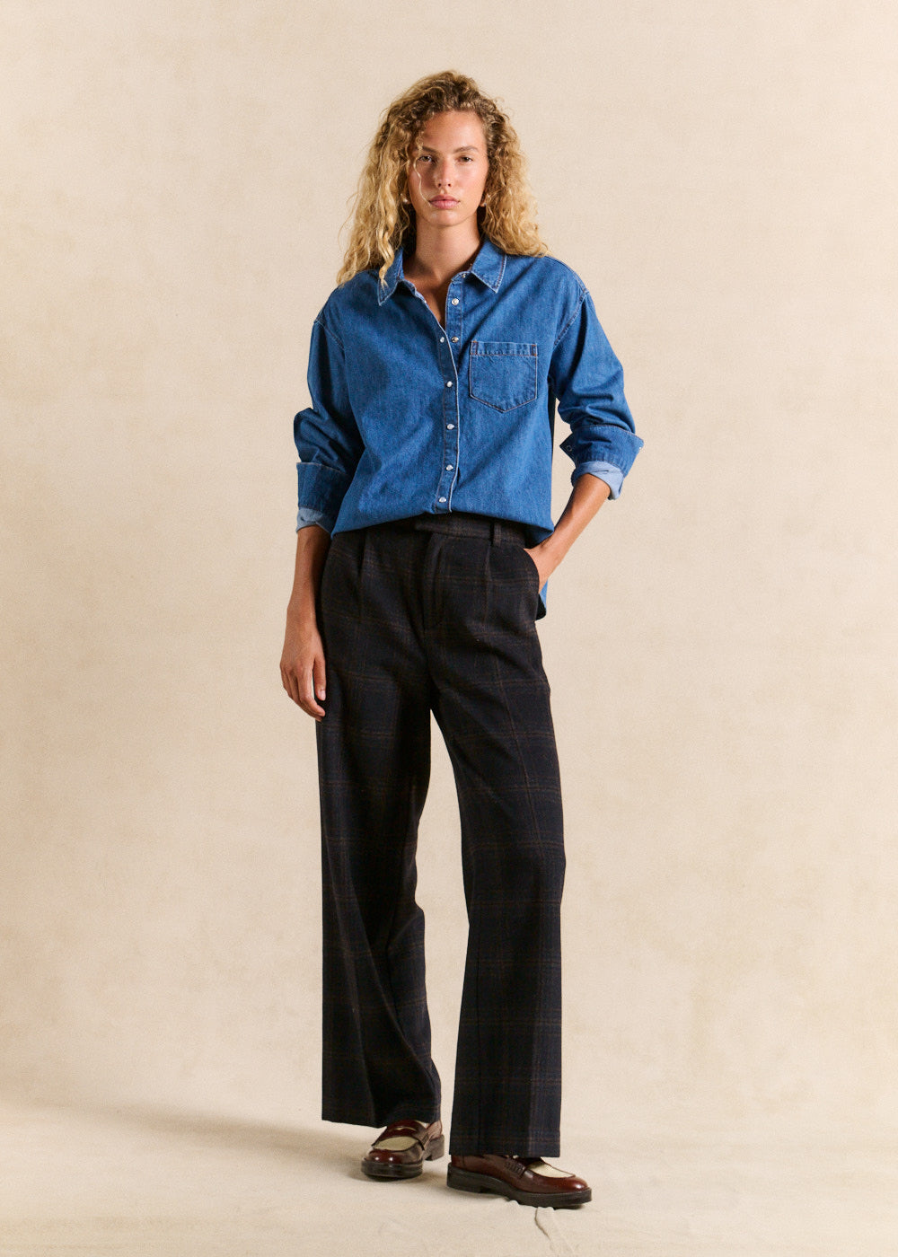 High-waisted, wide-leg checked trousers - Sud Express - 4 - Sud Express