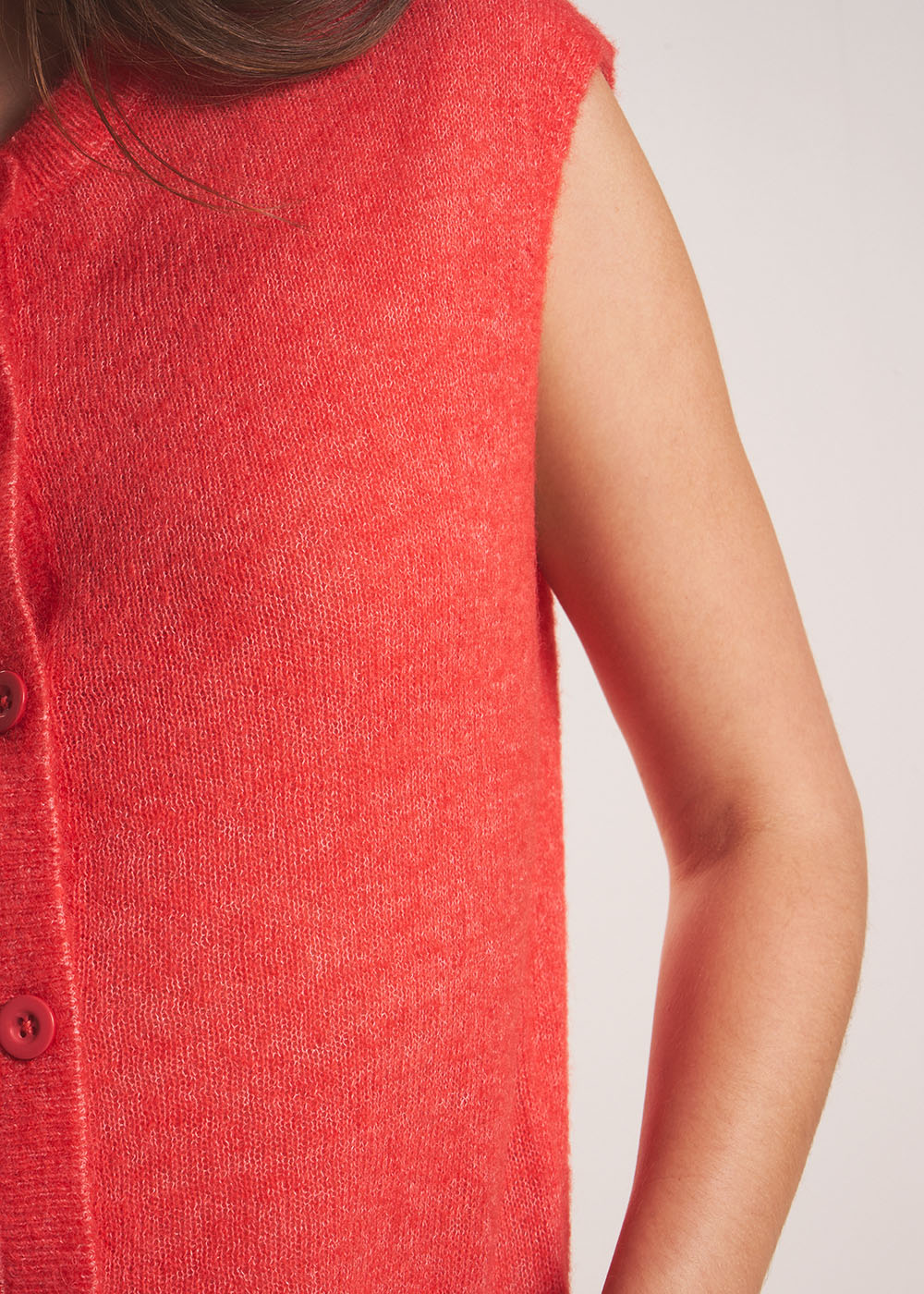 Sleeveless cardigan with round neck - Sud Express - 4 - Sud Express