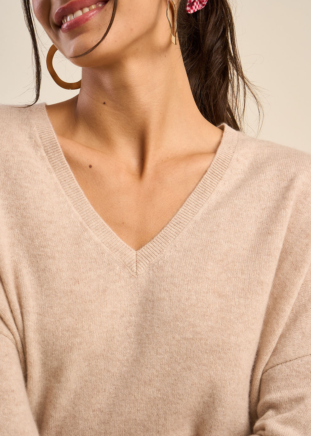 MONJOE Cashmere V-neck sweater with long sleeves - 2 - Sud Express - Sud Express