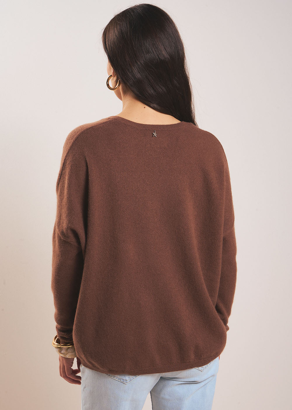 MONJOE Cashmere V-neck sweater with long sleeves - 3 - Sud Express - Sud Express