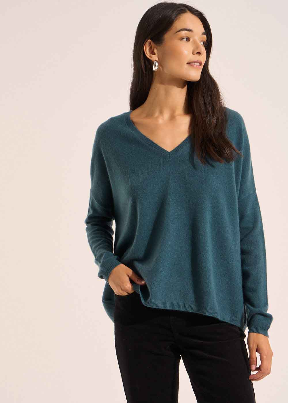 MONJOE Cashmere V-neck sweater with long sleeves - 1 - Sud Express - Sud Express