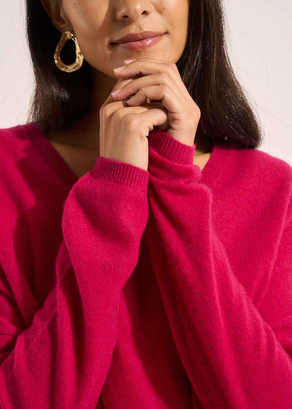 MONJOE Cashmere V-neck sweater with long sleeves - 2 - Sud Express - Sud Express