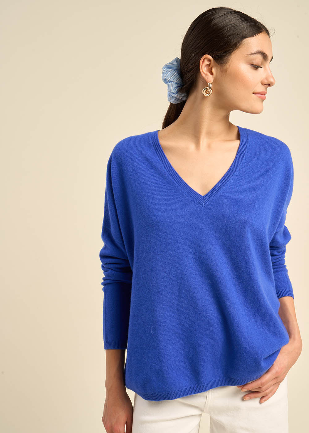 Cashmere V-neck sweater with long sleeves - Sud Express - 5 - Sud Express