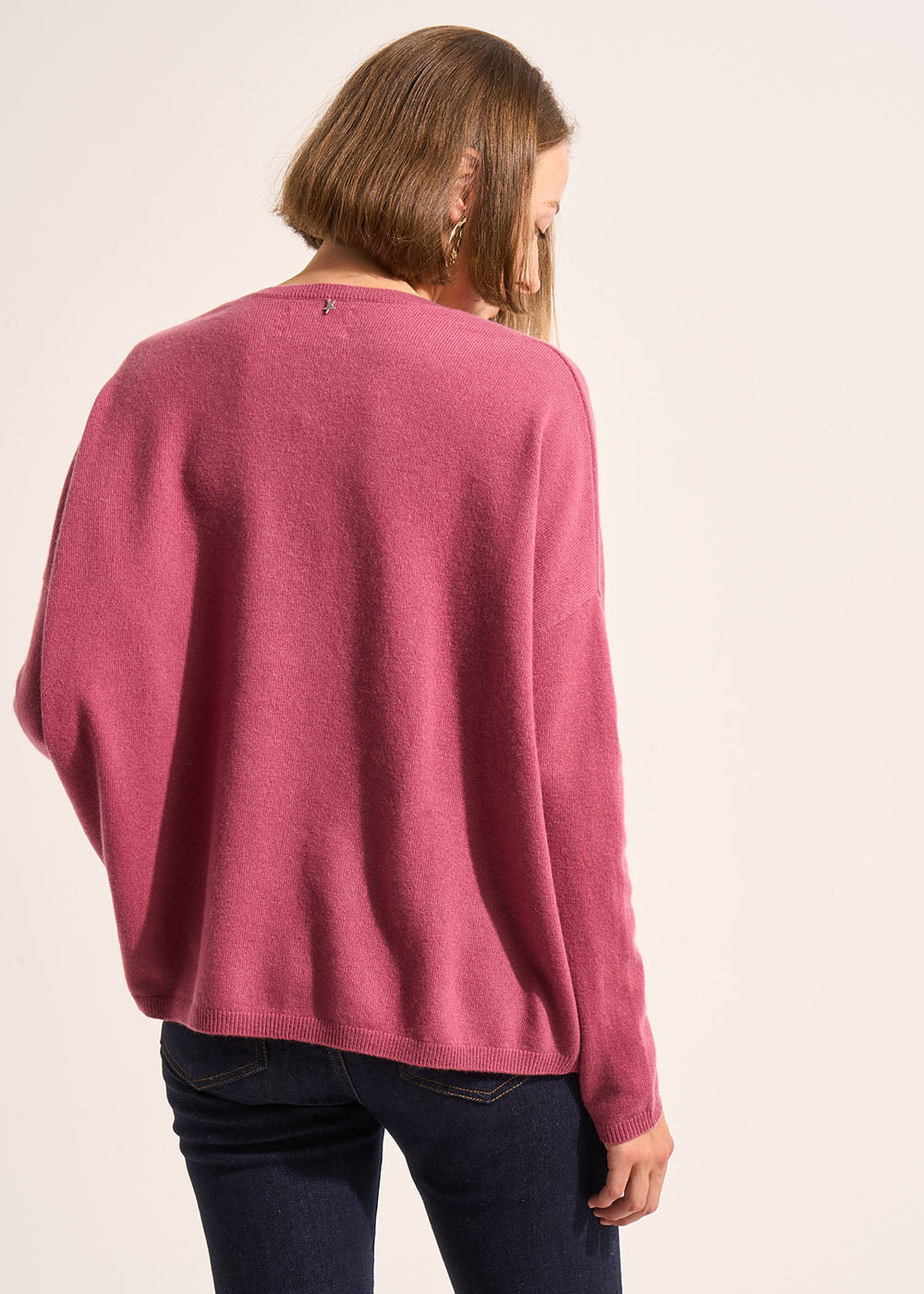 MONJOE Cashmere V-neck sweater with long sleeves - 3 - Sud Express - Sud Express