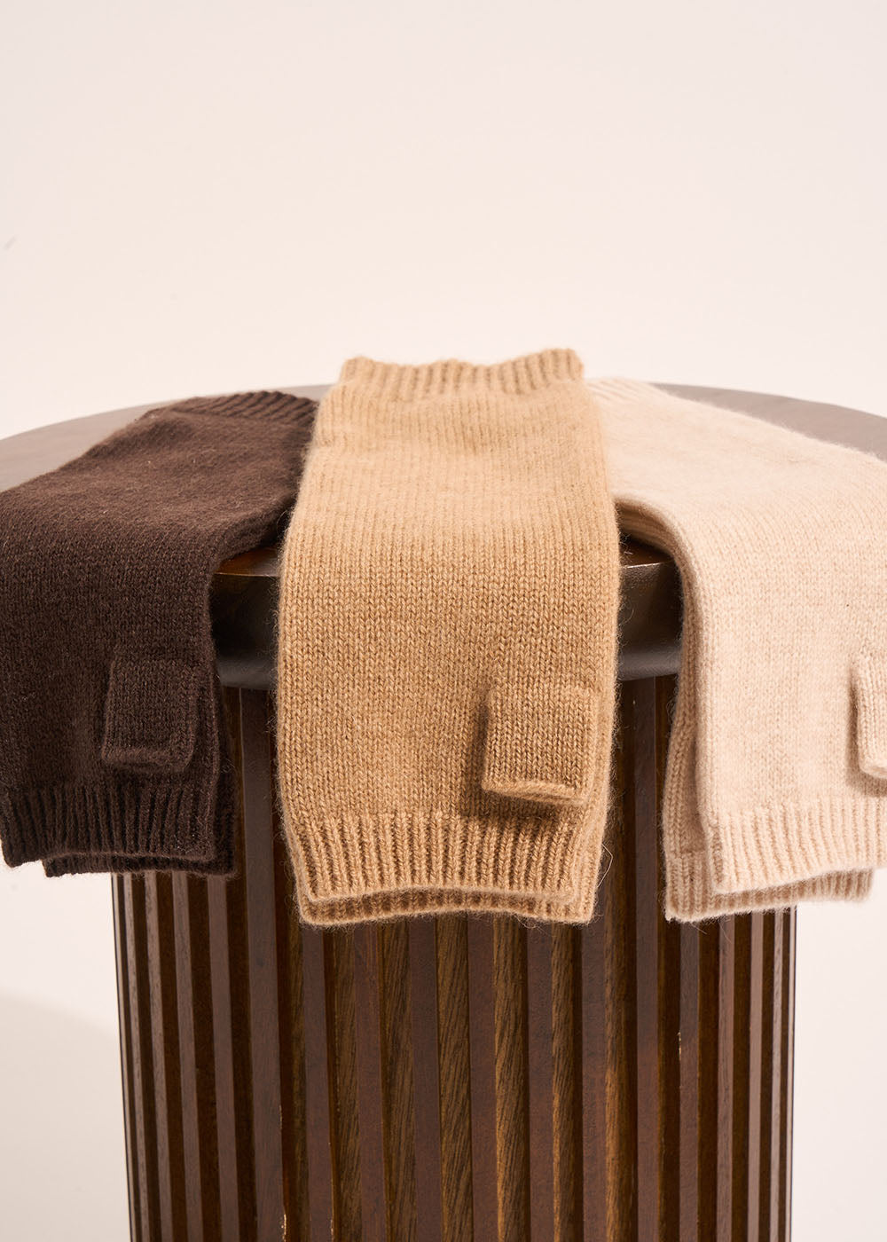 GAROU Cashmere mittens - 2 - Sud Express - Sud Express