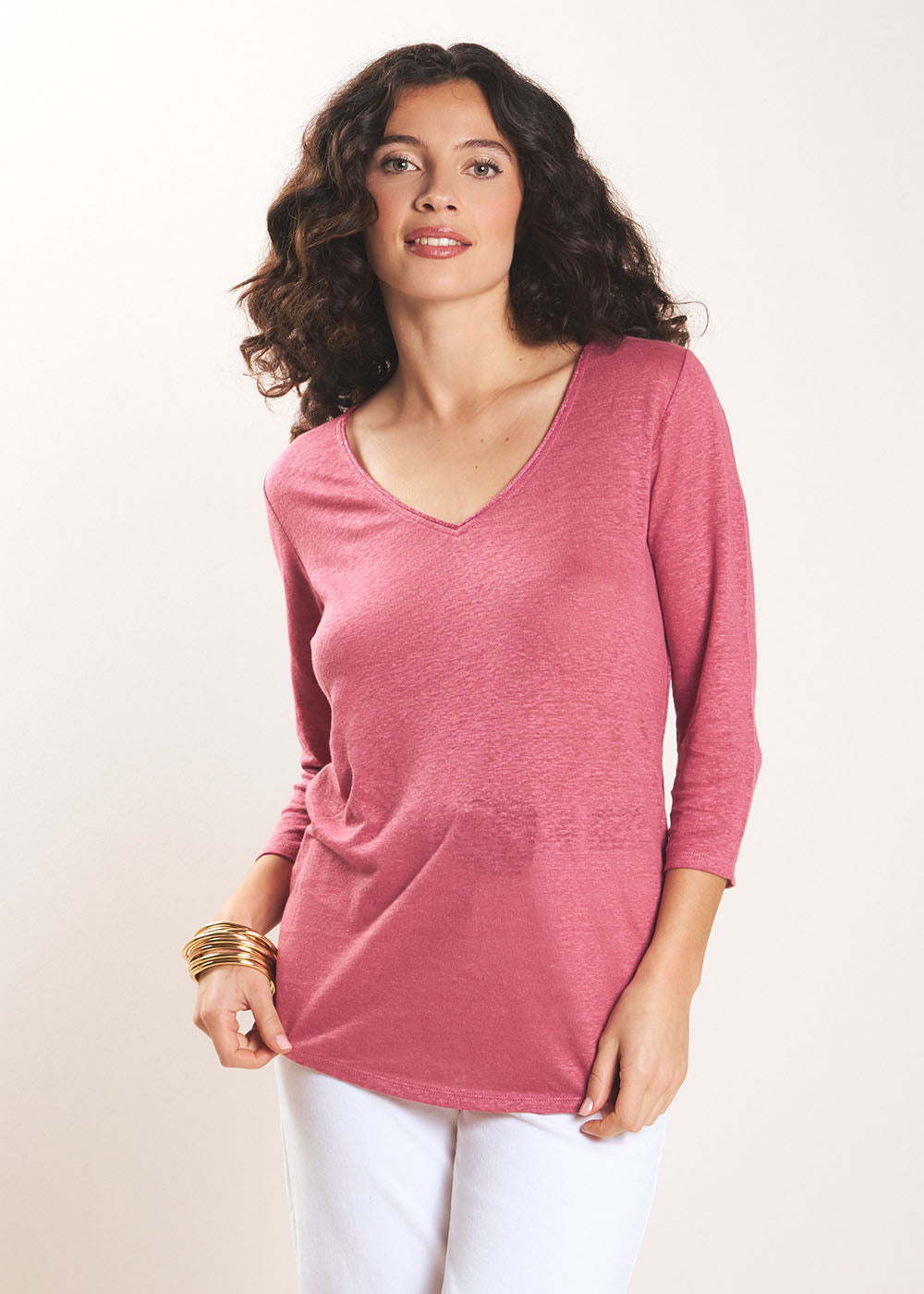 Linen T-shirt with V-neck - Sud Express - 5 - Sud Express