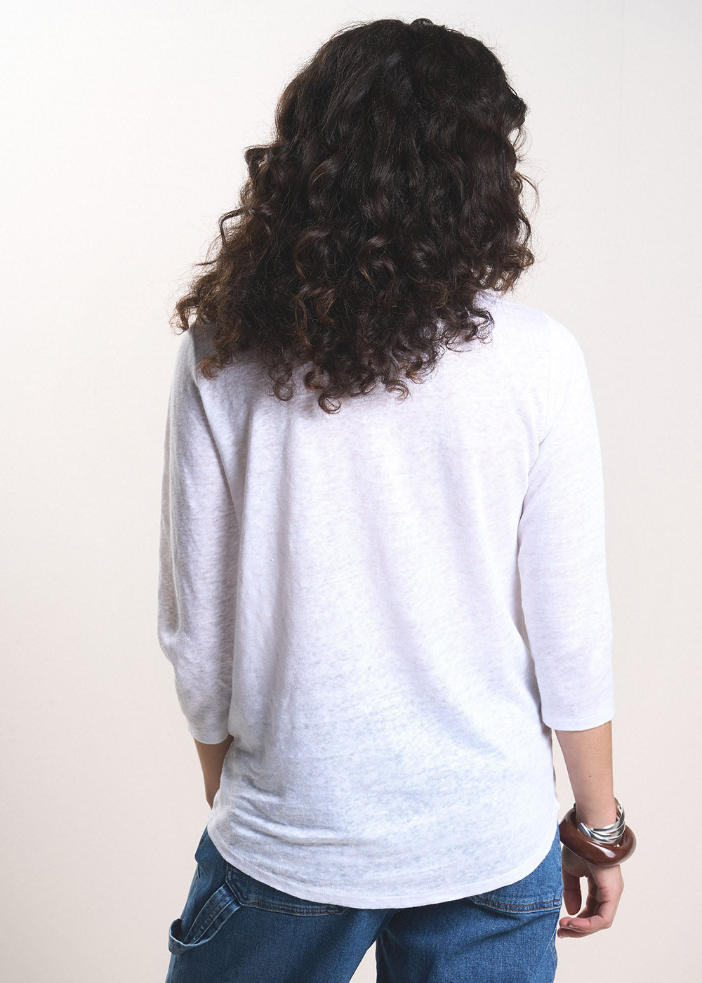 TOMEOH Linen T-shirt with V-neck - 3 - Sud Express - Sud Express