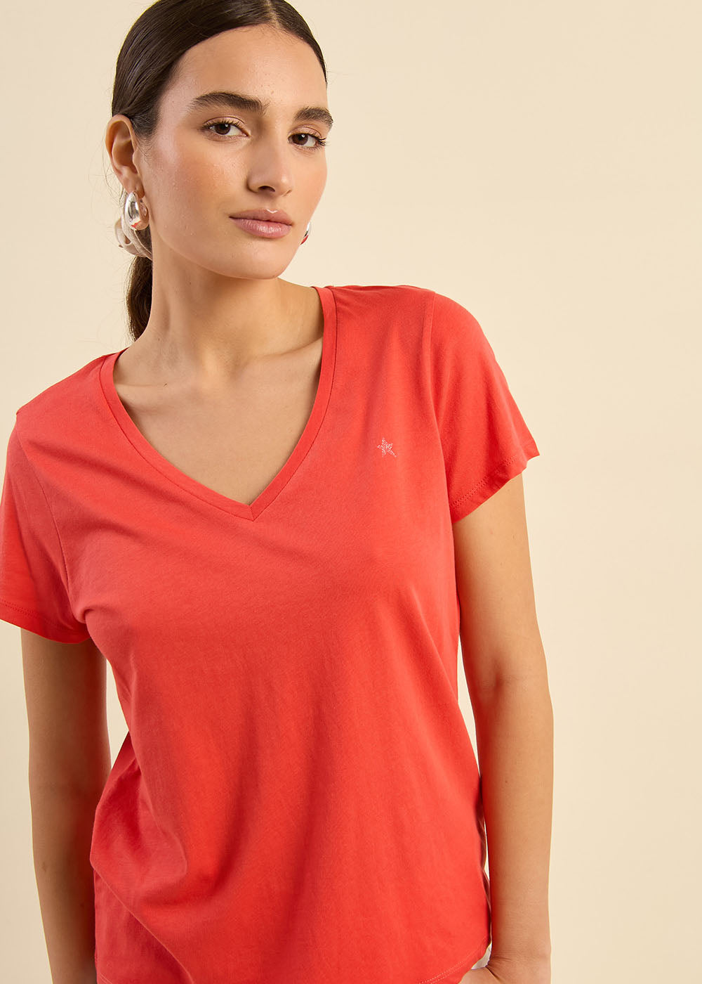 Cotton V-neck T-shirt - Sud Express - 1 - Sud Express