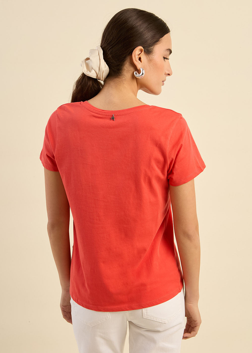 Cotton V-neck T-shirt - Sud Express - 3 - Sud Express