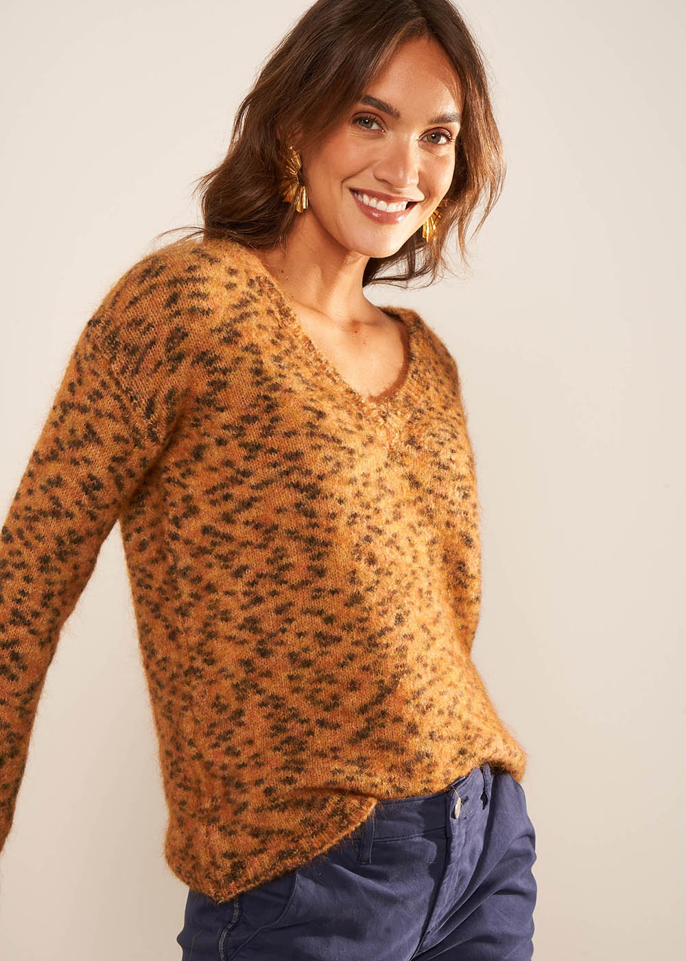 MADELINE V-neck jumper animal-effect yarn - 2 - Sud Express - Sud Express
