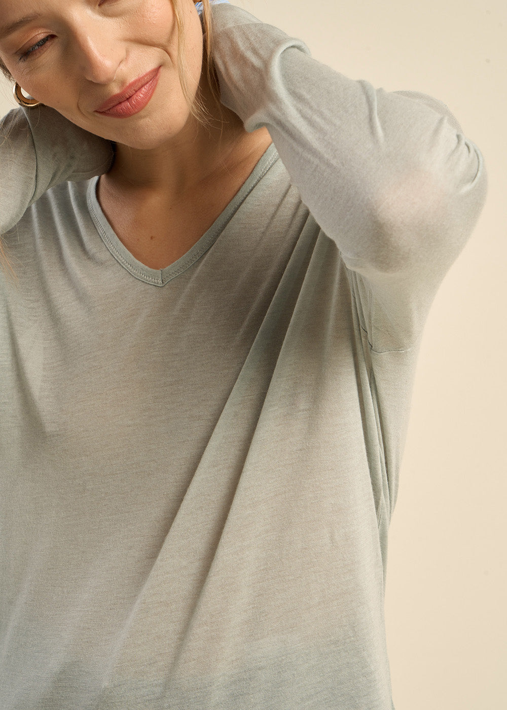 TASSINA V-neck and 3/4-sleeve tee-shirt in wool voile - 2 - Sud Express - Sud Express