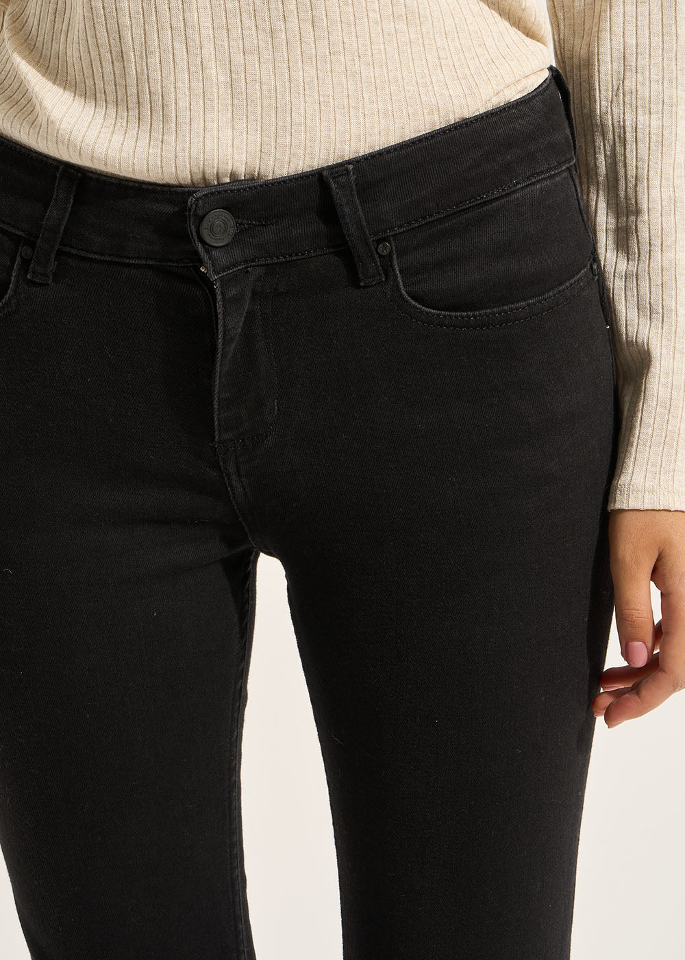 STELLA Five-pocket slim jeans - 2 - Sud Express - Sud Express