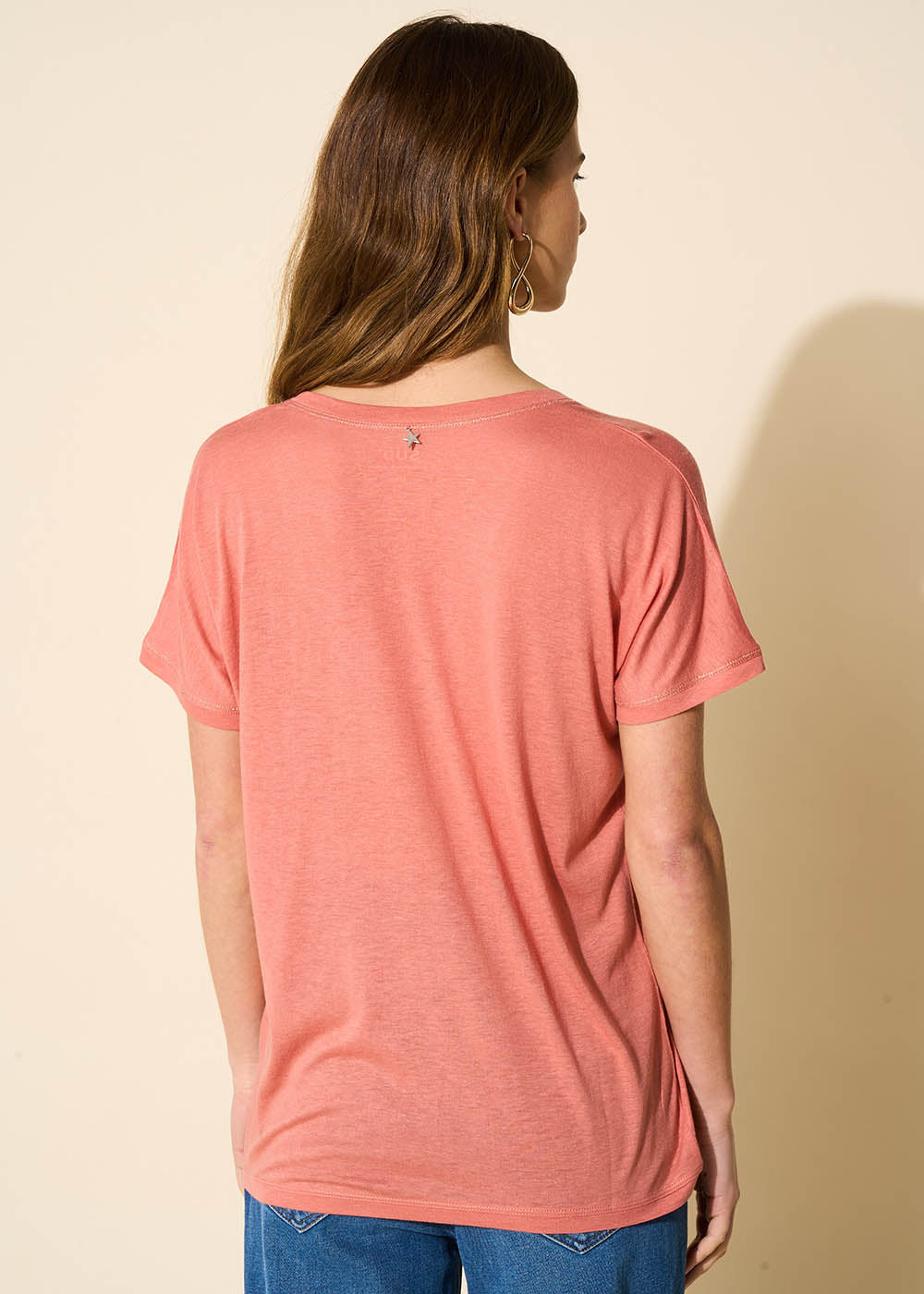 TELIZO Oversized V-neck T-shirt - 4 - Sud Express - Sud Express