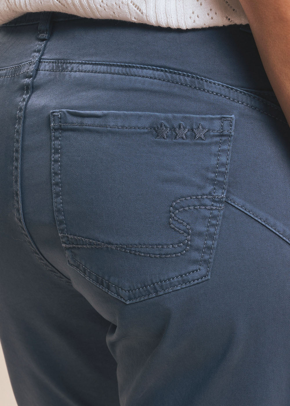 Slim peach skin - Sud Express - 4 - Sud Express