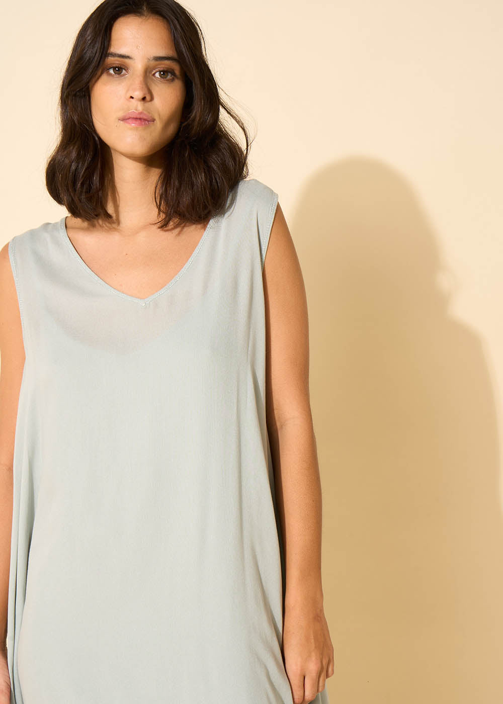 V-neck midi dress - Sud Express - 6 - Sud Express