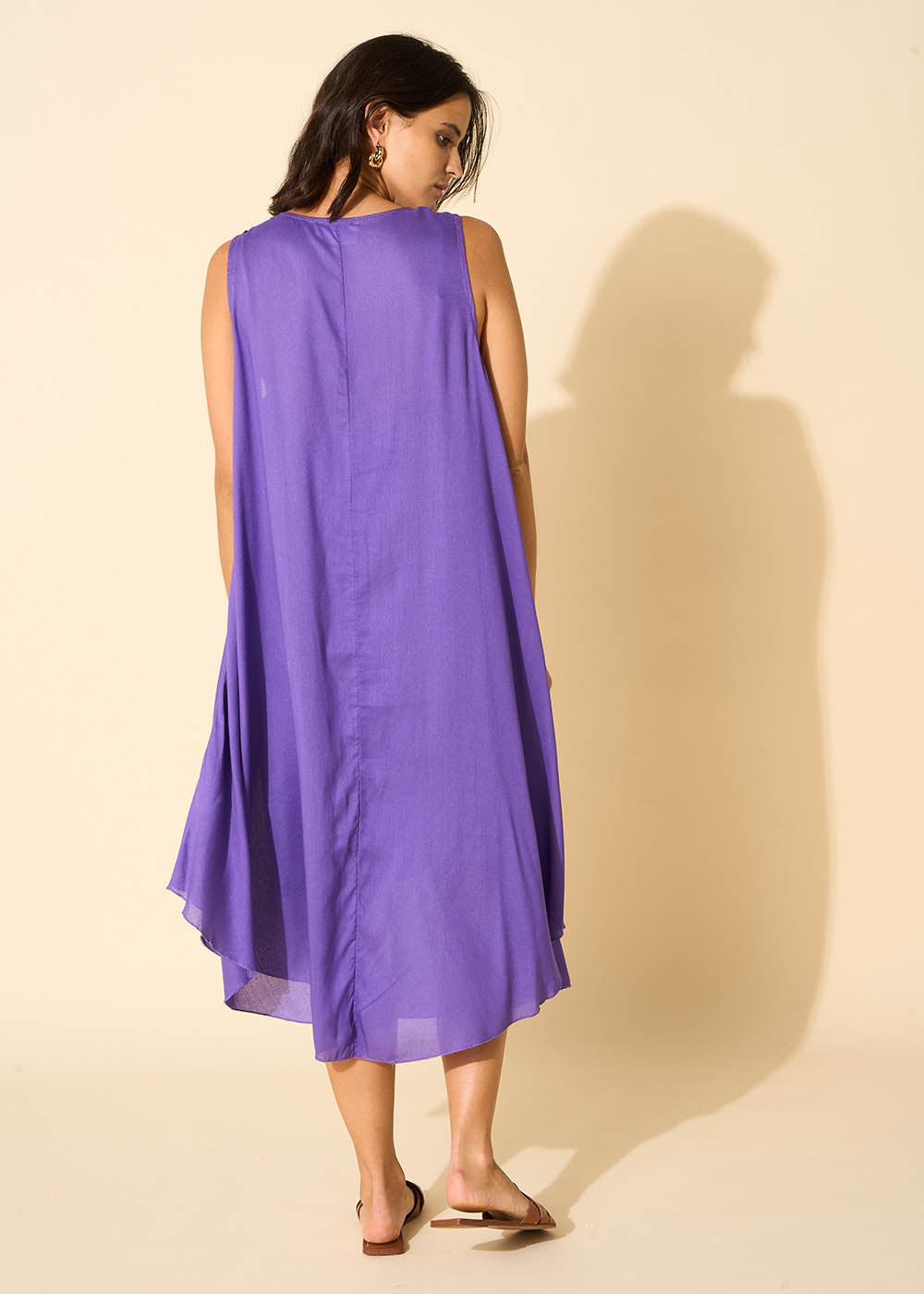 V-neck midi dress - Sud Express - 5 - Sud Express