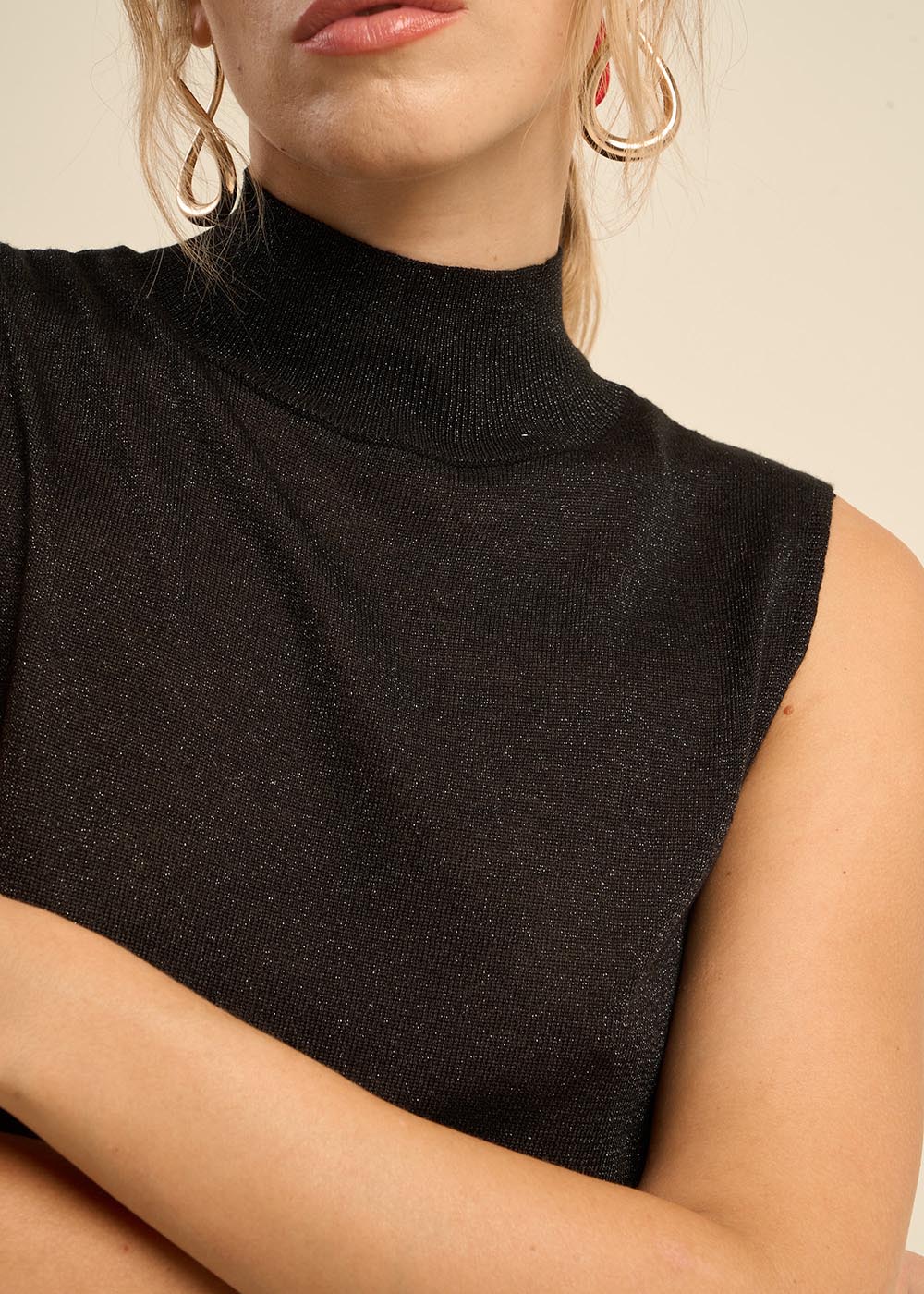 MILY Sleeveless turtleneck sweater - 2 - Sud Express - Sud Express