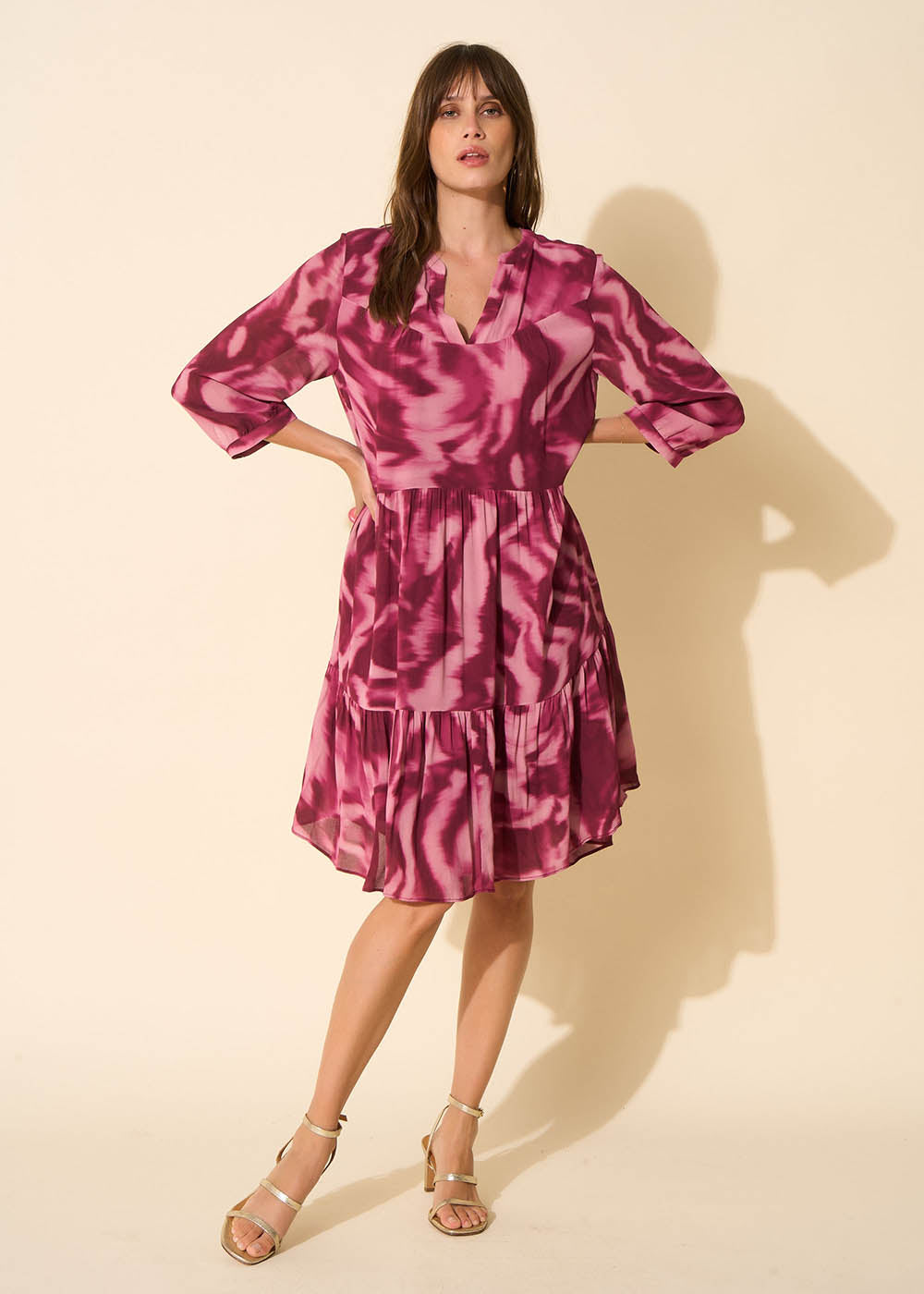 Printed dress with ruffles - Sud Express - 5 - Sud Express