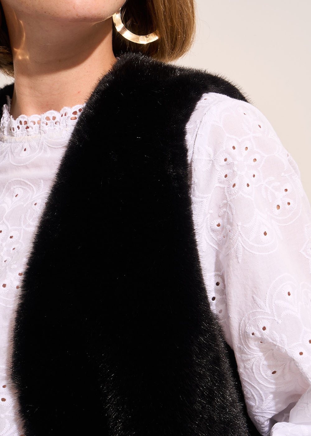 GUARANI Sleeveless faux fur cardigan - 2 - Sud Express - Sud Express