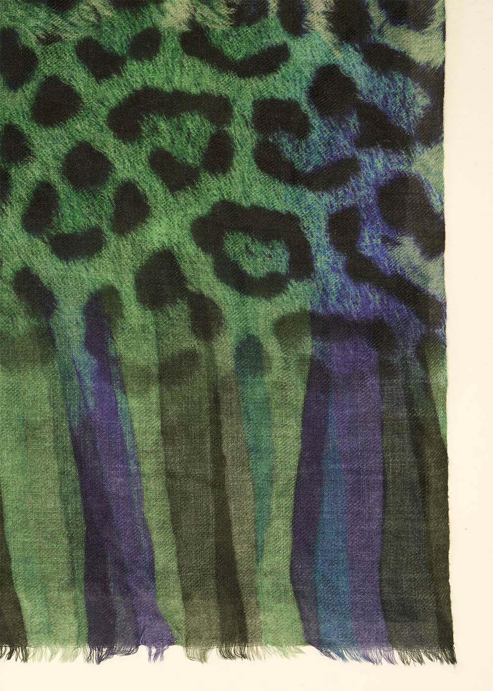 EDESE Colorful Printed Scarf - 2 - Sud Express - Sud Express