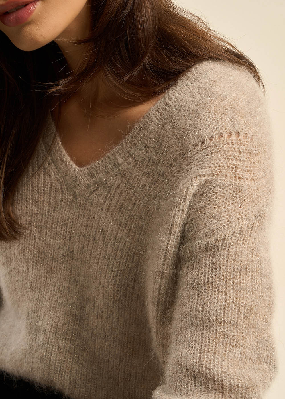 MANNAKOX V-neck sweater with 3/4-length sleeves - 2 - Sud Express - Sud Express