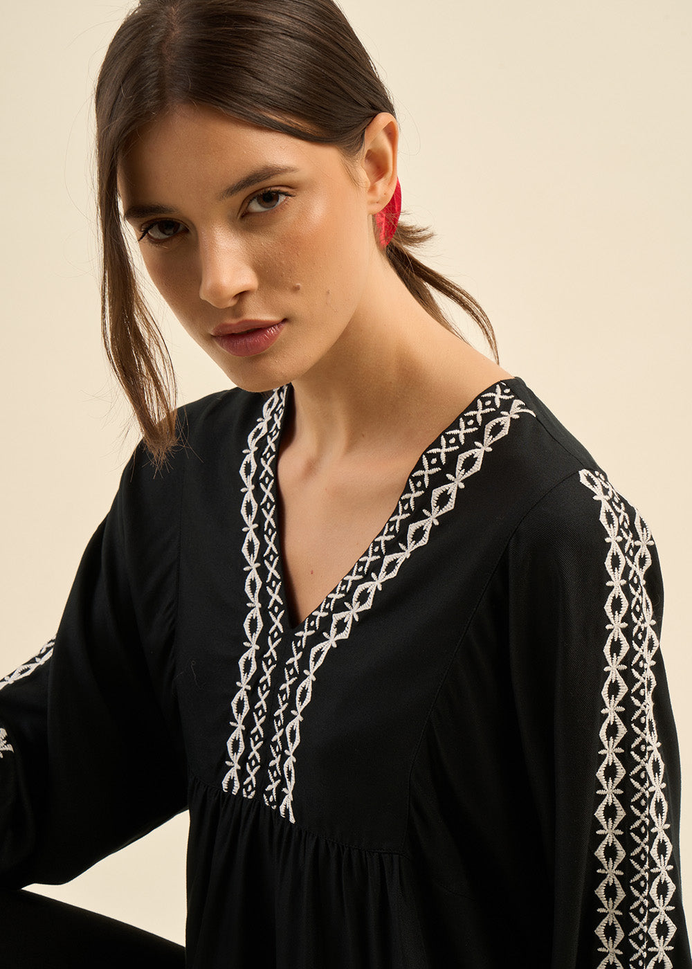 TALABAKA Loose-fitting embroidered blouse - 2 - Sud Express - Sud Express