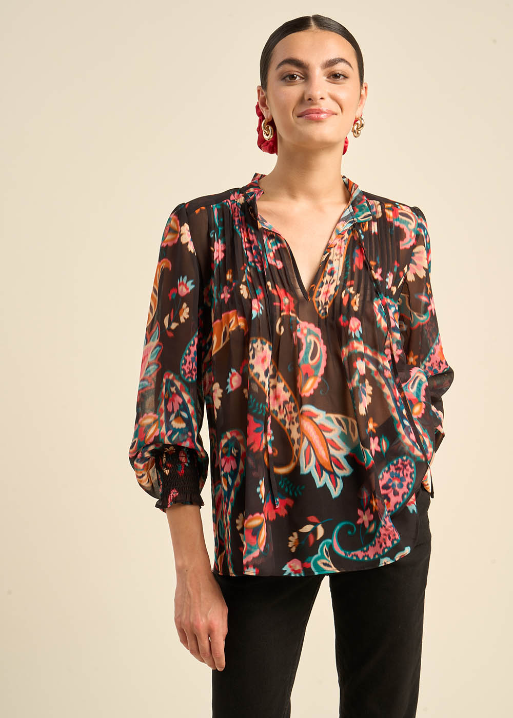 Printed blouse with pleated details - Sud Express - 5 - Sud Express