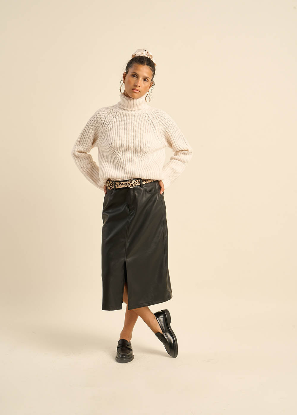 JULINE Mid-length skirt in faux leather - 1 - Sud Express - Sud Express