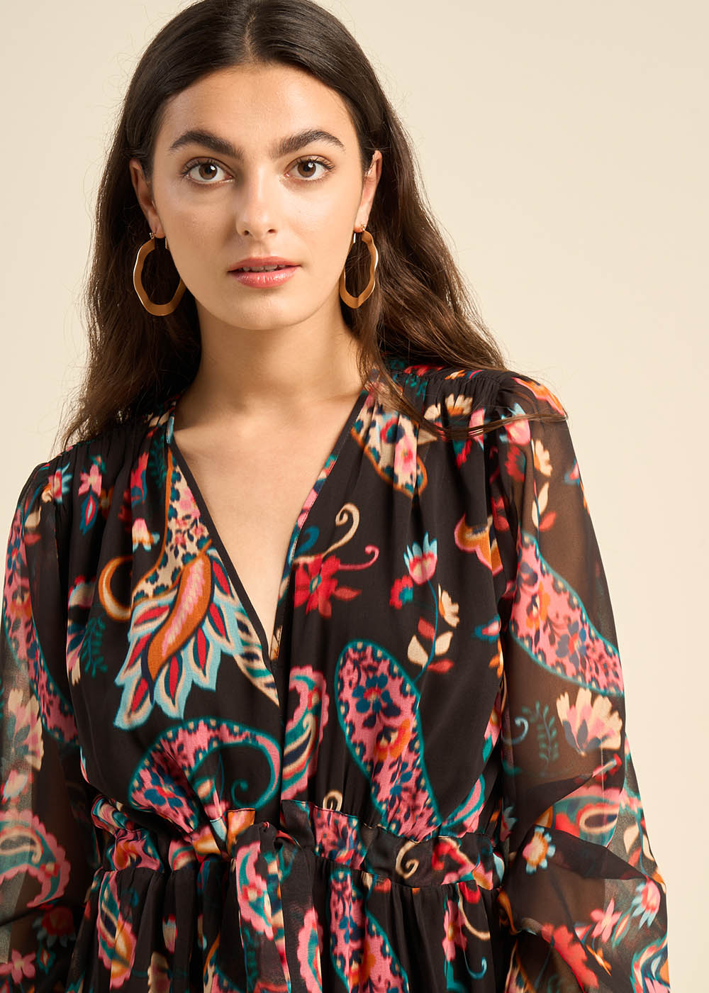 Printed V-neck short dress - Sud Express - 5 - Sud Express