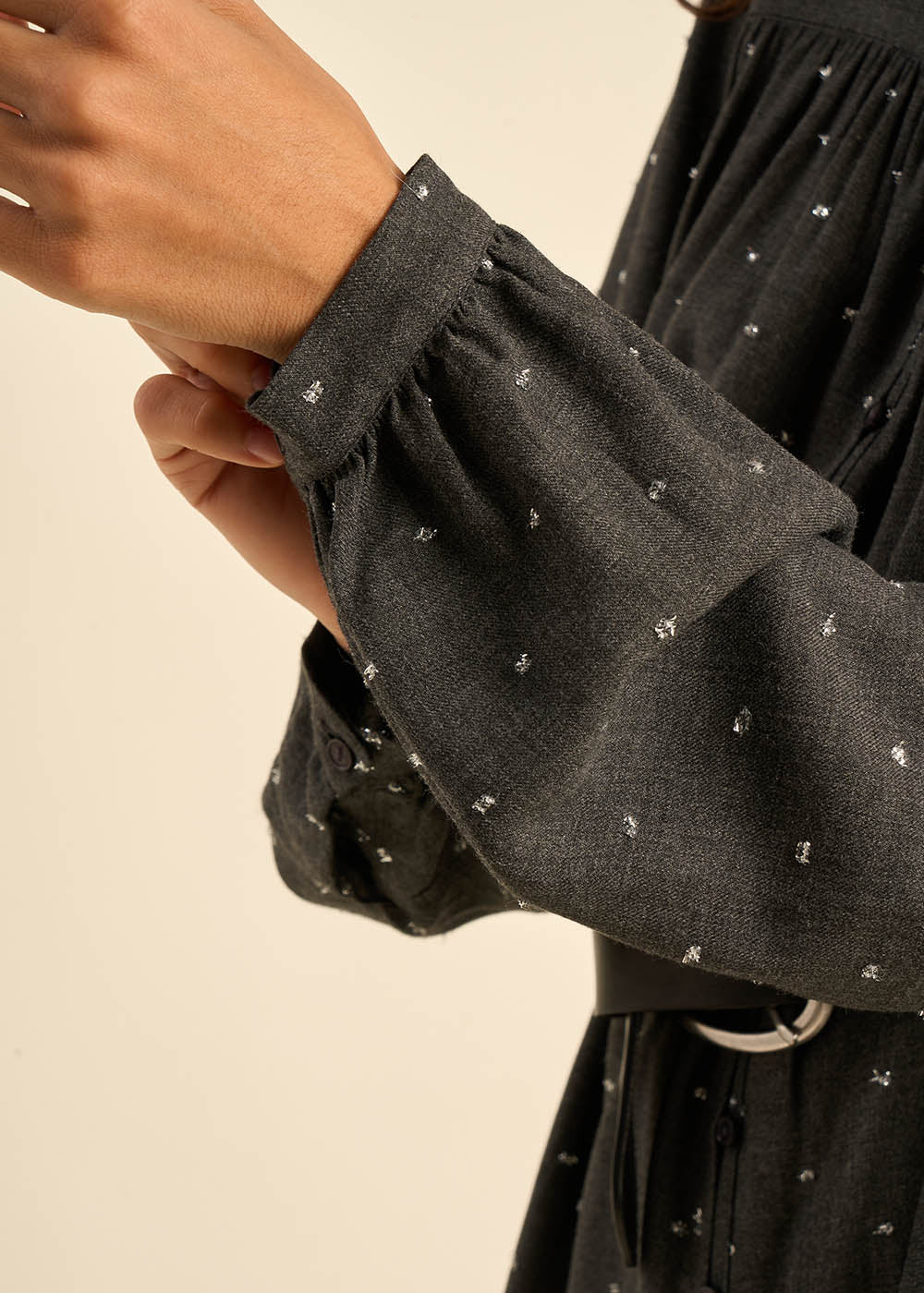 ROLYN Short button-down dress with long sleeves - 2 - Sud Express - Sud Express