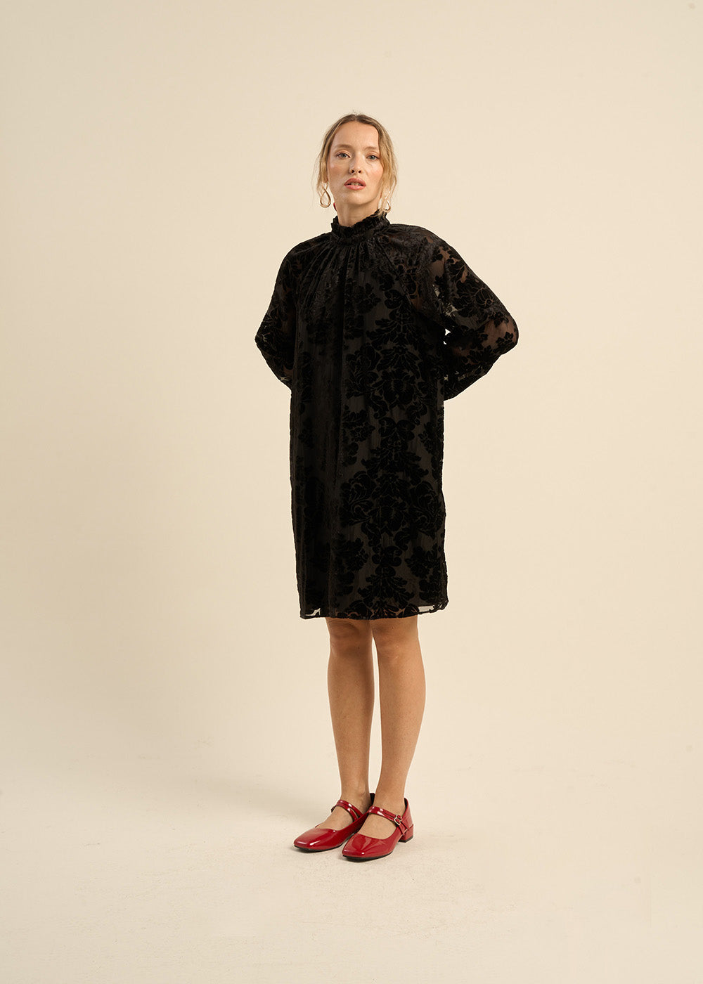 Short velvet dress - Sud Express - 5 - Sud Express